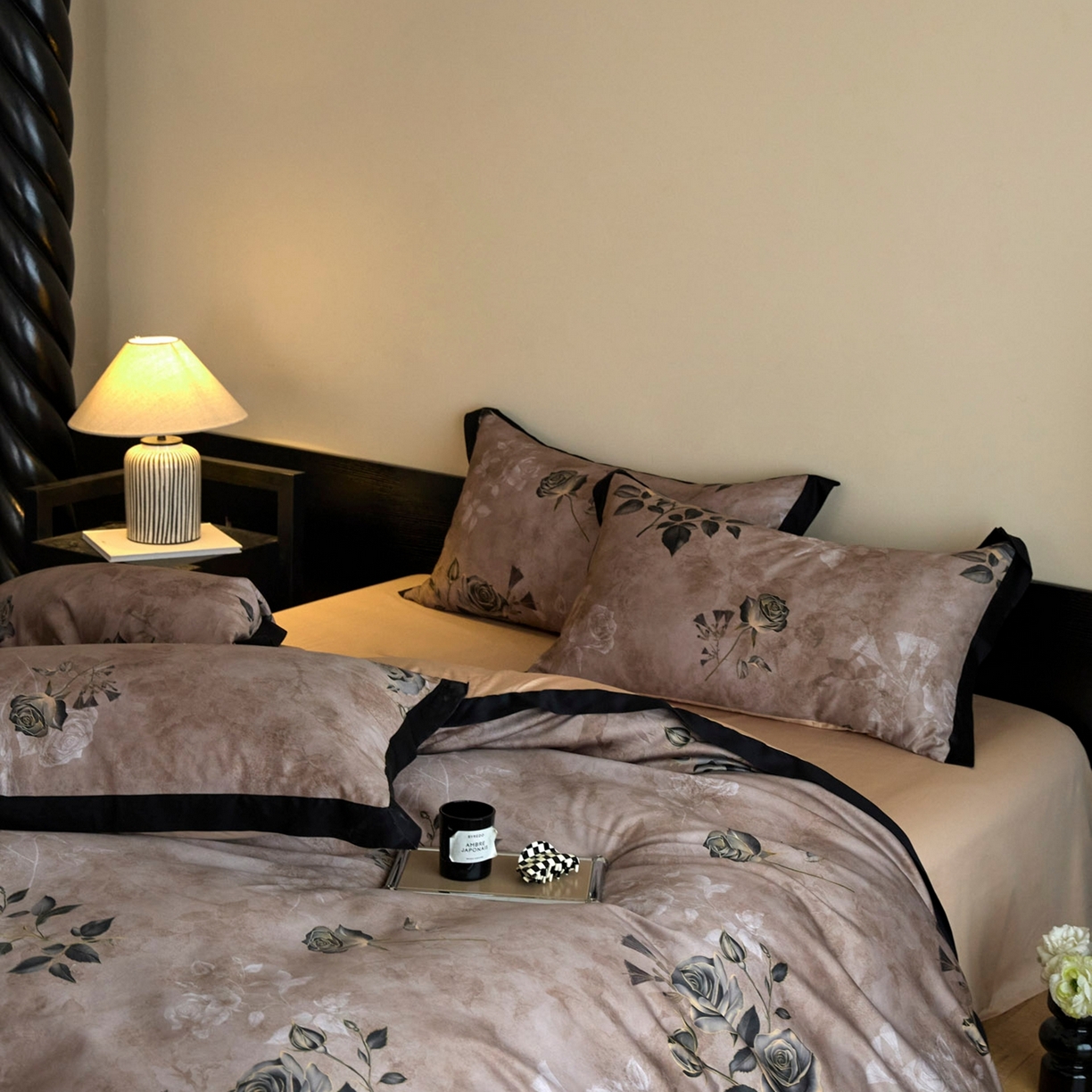 91家纺网 家纺一手货源 找家纺 帝王家纺 2025新款爆款秋冬印花四件套轻奢高级感磨毛超柔亲肤四季款 玫瑰之约-咖