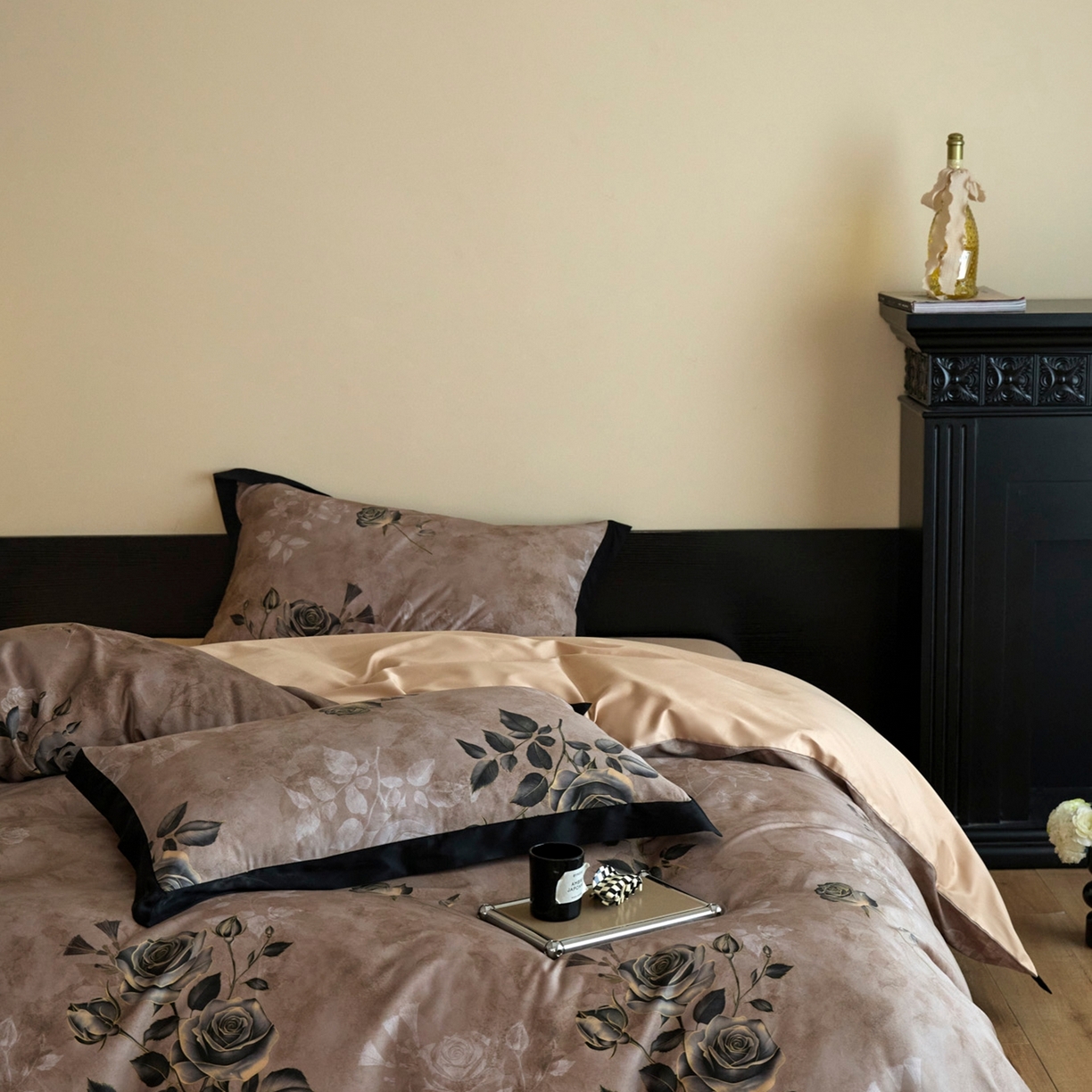 91家纺网 家纺一手货源 找家纺 帝王家纺 2025新款爆款秋冬印花四件套轻奢高级感磨毛超柔亲肤四季款 玫瑰之约-咖