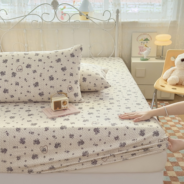 91家纺网 家纺一手货源 找家纺 爱彼家纺 2025新款水洗水洗棉印花床笠单品床笠床笠三件套风格二 玫瑰絮