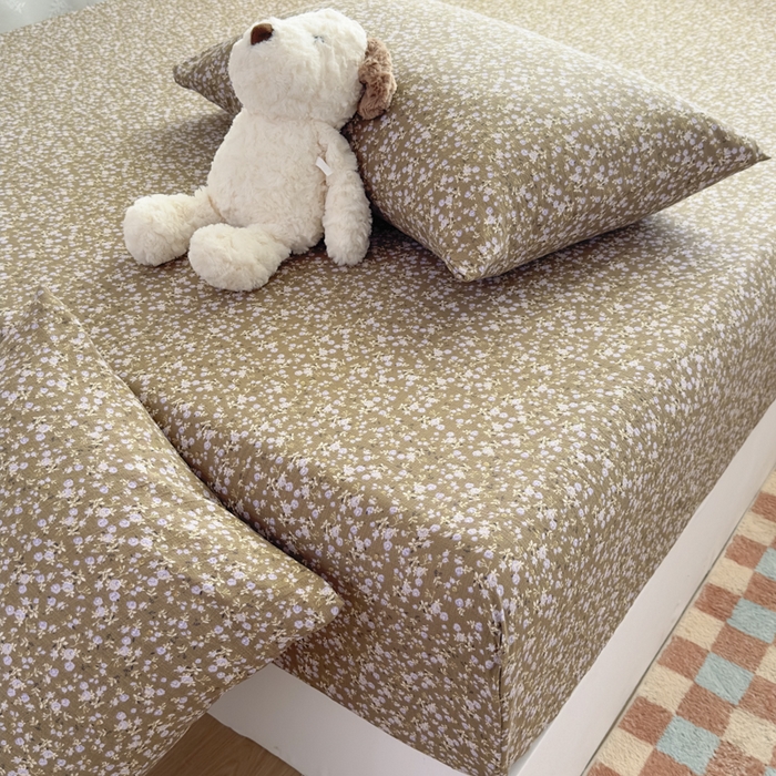 91家纺网 家纺一手货源 找家纺 爱彼家纺 2025新款水洗水洗棉印花床笠单品床笠床笠三件套风格二 花底碎星