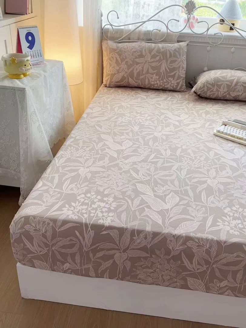 91家纺网 家纺一手货源 找家纺 爱彼家纺 2025新款水洗水洗棉印花床笠单品床笠床笠三件套风格二 叶影漫漫