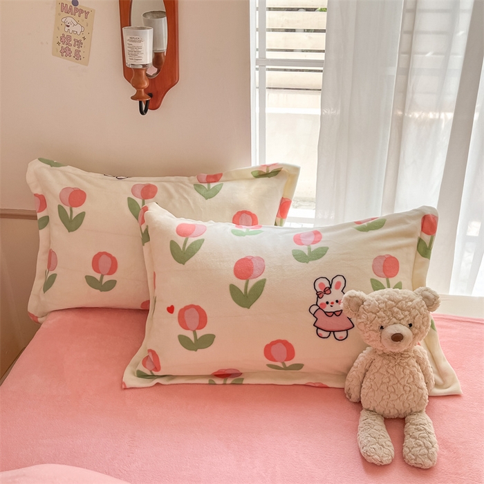 91家纺网 家纺一手货源 找家纺 寻米 2025新款高克重加厚保暖牛奶绒四件套-第二批 郁香小兔