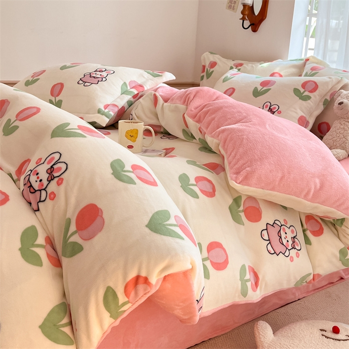 91家纺网 家纺一手货源 找家纺 寻米 2025新款高克重加厚保暖牛奶绒四件套-第二批 郁香小兔