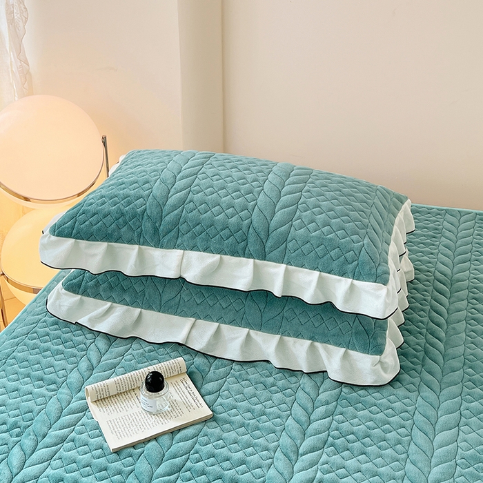 91家纺网 家纺一手货源 找家纺 梦舒羽 2025新款牛奶绒花边夹棉枕套单人宿舍枕芯套枕头套一对-轻奢 花边轻奢款-浅水兰