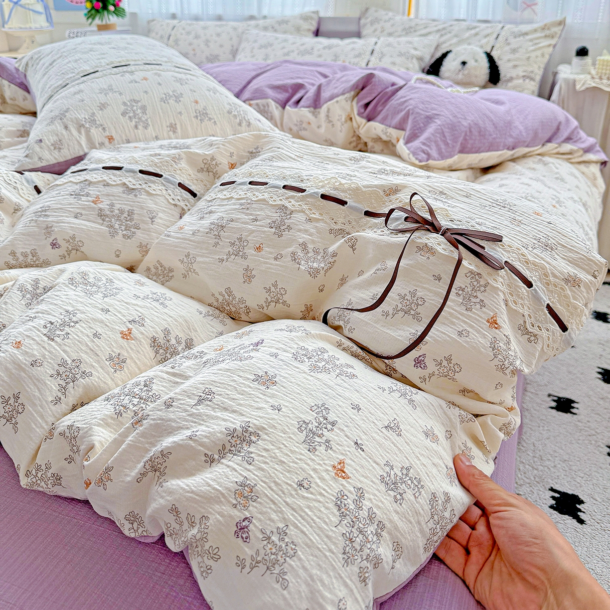 91家纺网 家纺一手货源 找家纺 梵克保罗 2025新款古法水洗棉全棉花边蝴蝶结四件套 静初