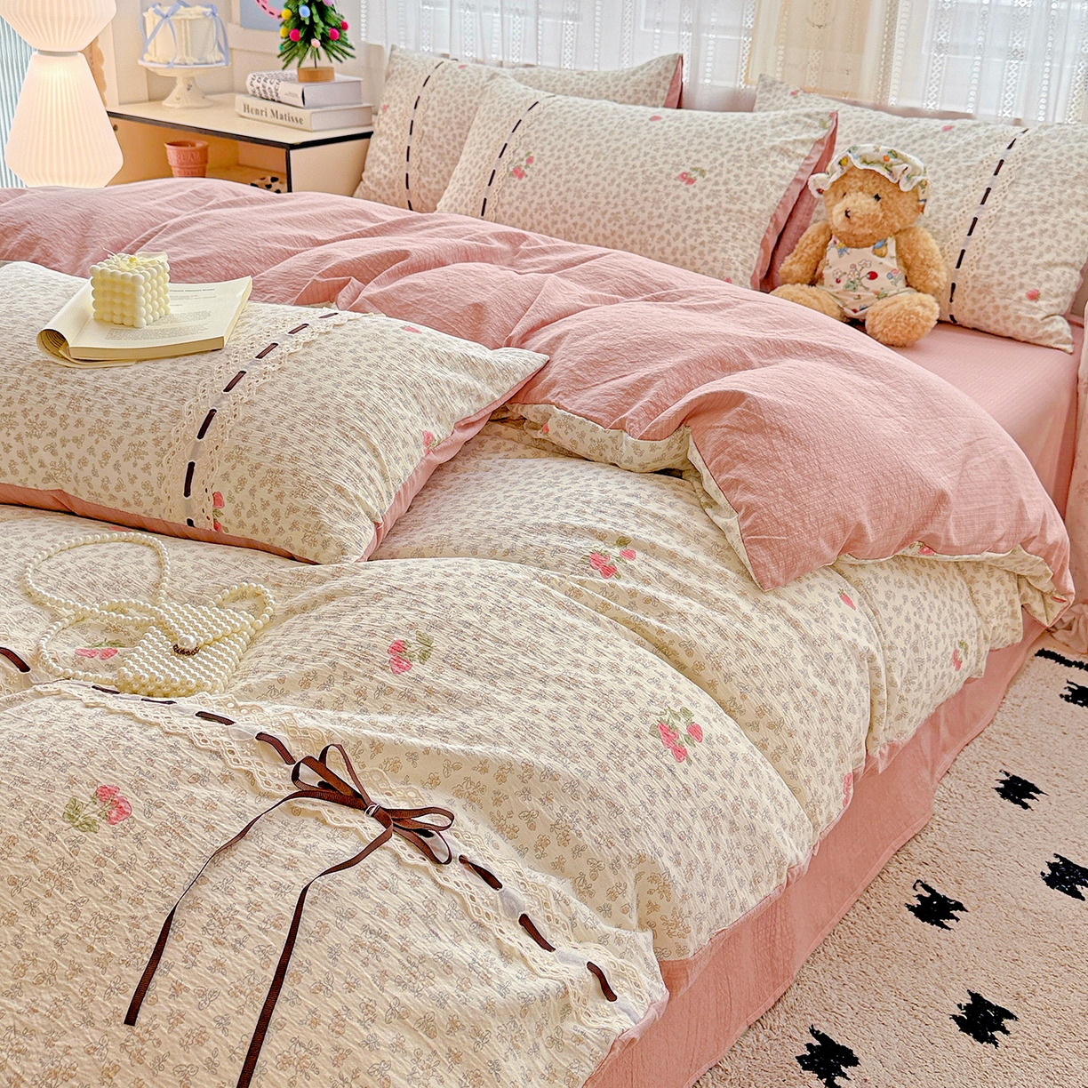 91家纺网 家纺一手货源 找家纺 梵克保罗 2025新款古法水洗棉全棉花边蝴蝶结四件套 悠然雅居