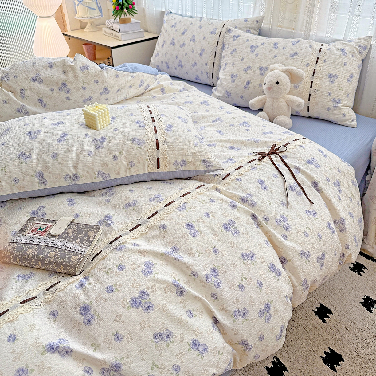 91家纺网 家纺一手货源 找家纺 梵克保罗 2025新款古法水洗棉全棉花边蝴蝶结四件套 暮归十里