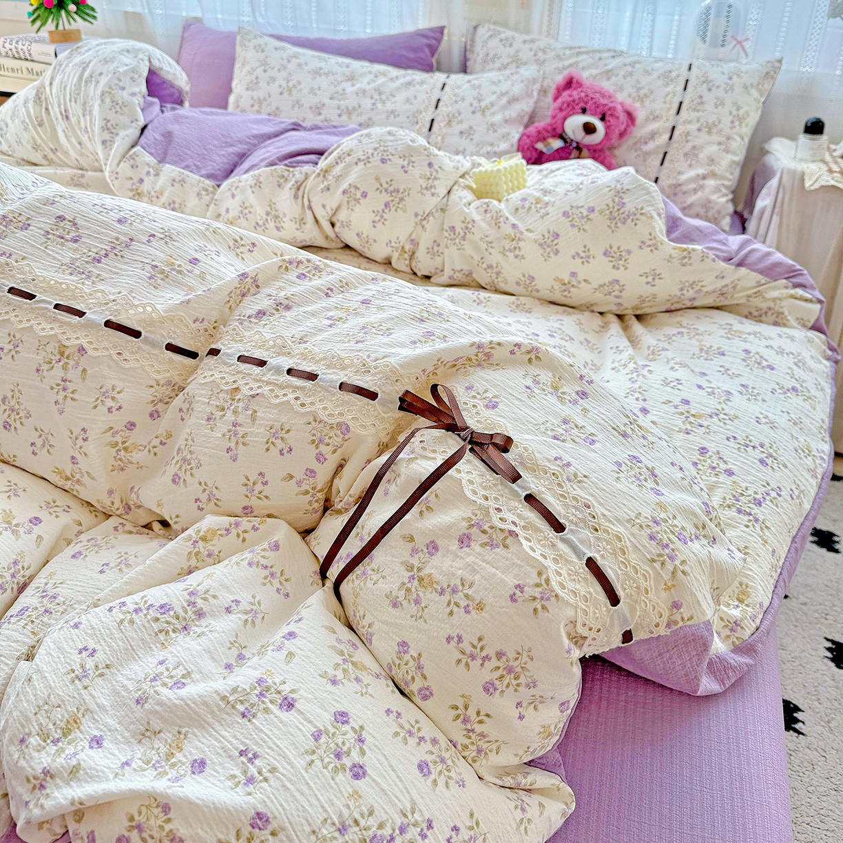 91家纺网 家纺一手货源 找家纺 梵克保罗 2025新款古法水洗棉全棉花边蝴蝶结四件套 紫郁