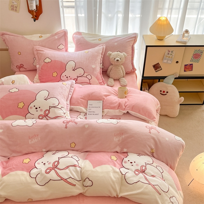 91家纺网 家纺一手货源 找家纺 寻米 2025新款高克重加厚保暖牛奶绒四件套-第二批 云朵小兔