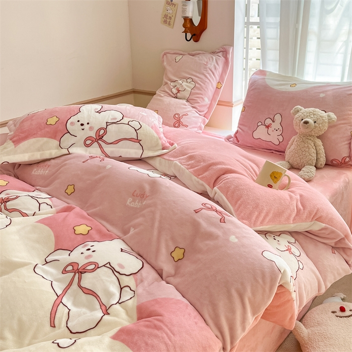 91家纺网 家纺一手货源 找家纺 寻米 2025新款高克重加厚保暖牛奶绒四件套-第二批 云朵小兔