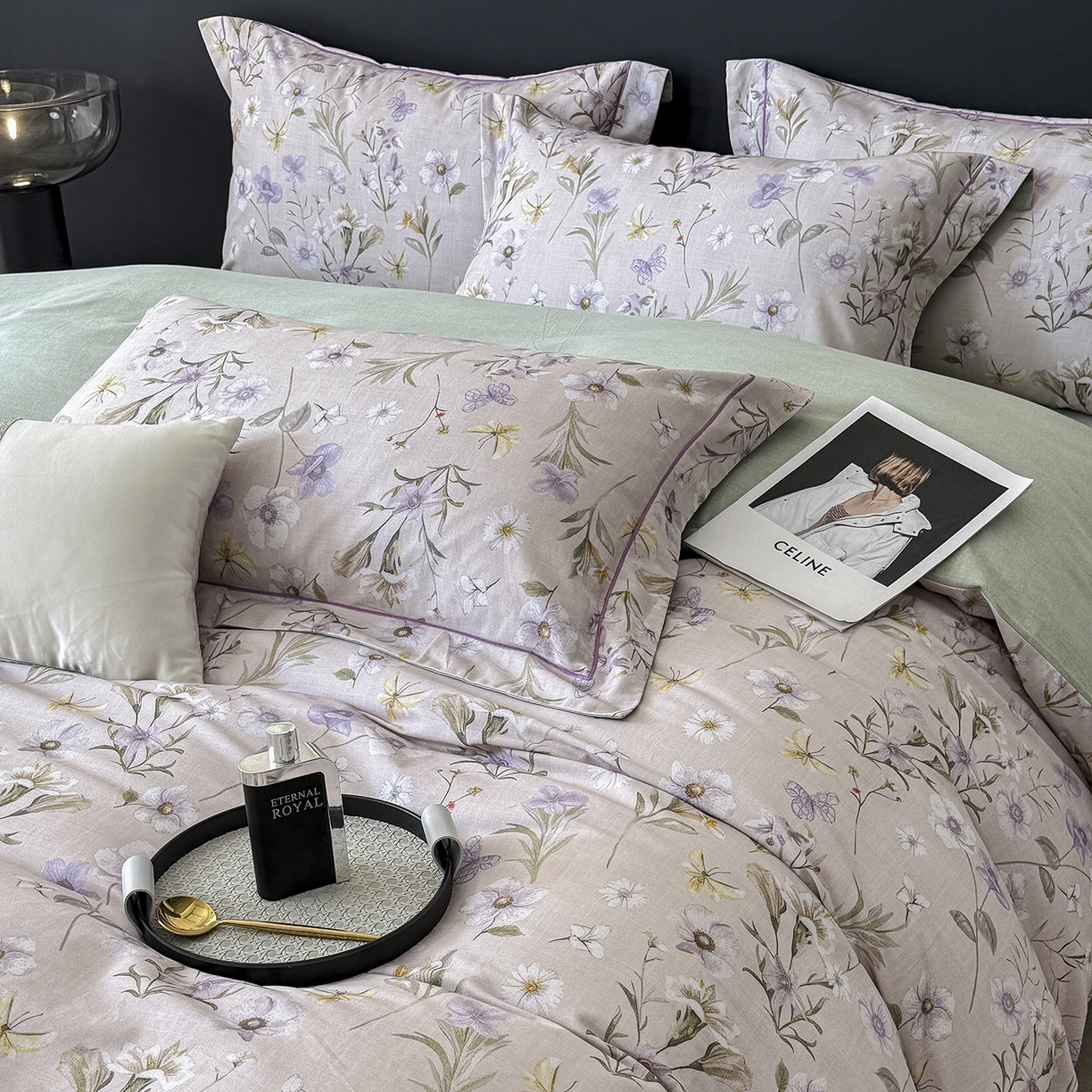 91家纺网 家纺一手货源 找家纺 梵克保罗 2025秋冬新款数码印花全棉磨毛单被套三件套四件套系列 唯有暗香-灰