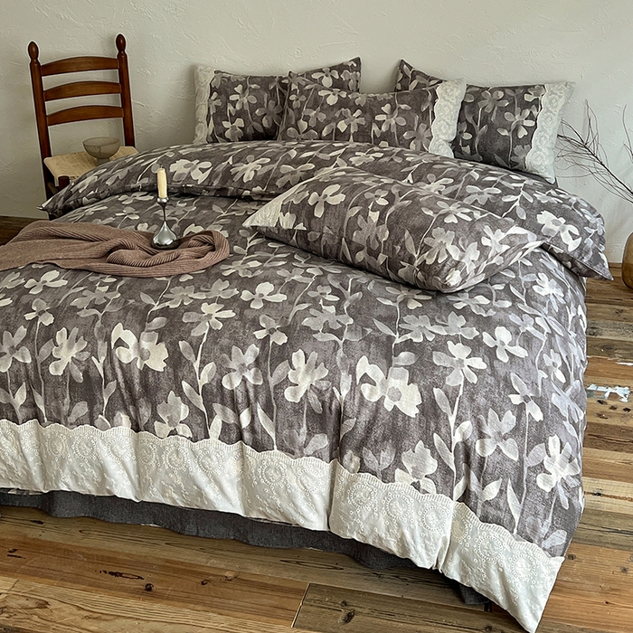 91家纺网 家纺一手货源 找家纺 梵克保罗 2025新款亚麻复古花边系列四件套 花影灰