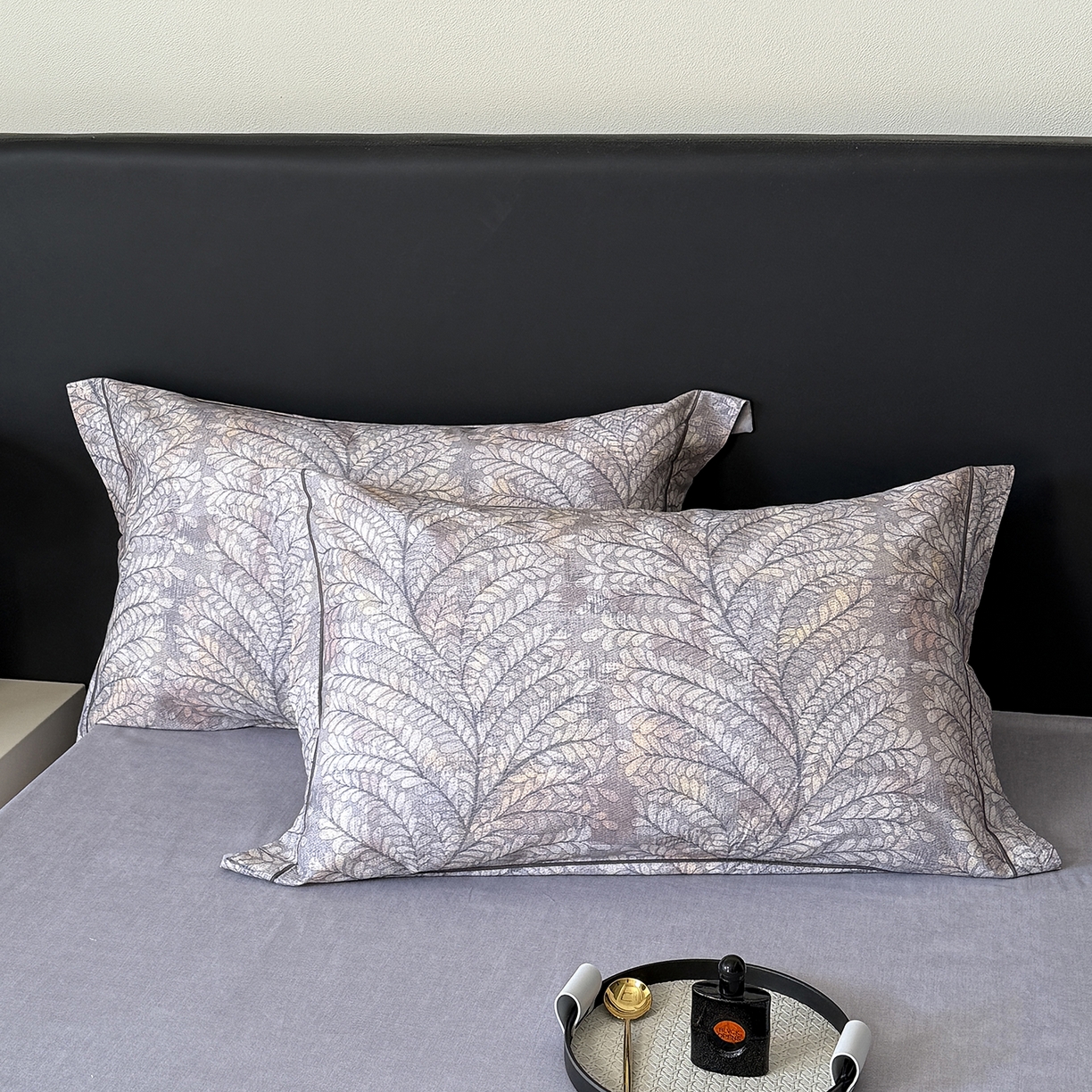 91家纺网 家纺一手货源 找家纺 梵克保罗 2025秋冬新款数码印花全棉磨毛单被套三件套四件套系列 麦穗花期-灰