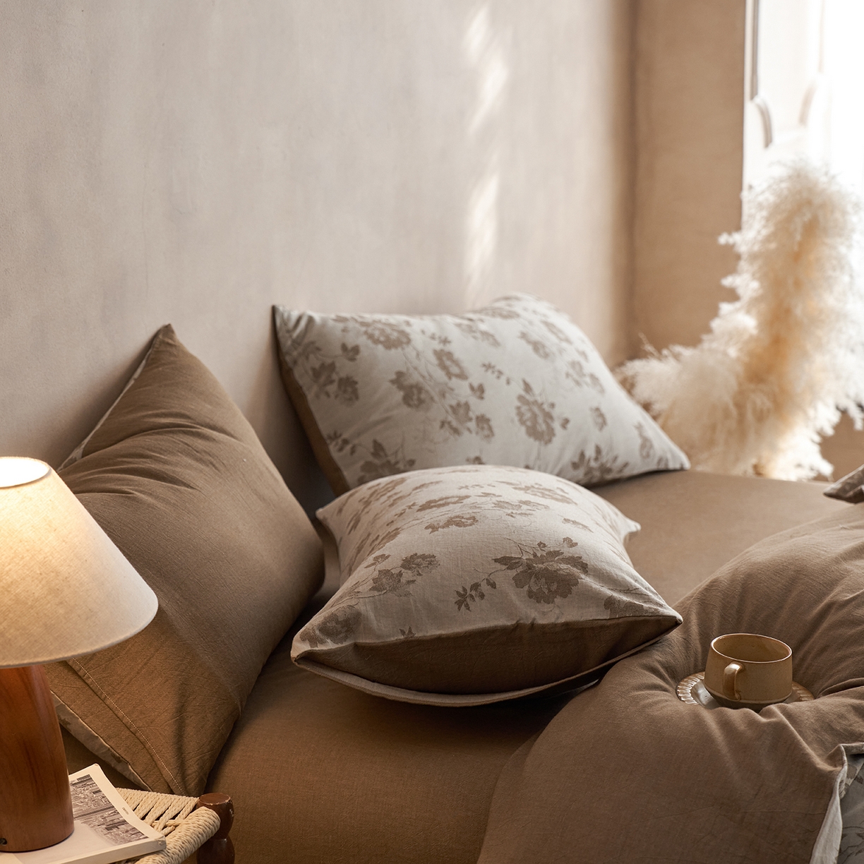 91家纺网 家纺一手货源 找家纺 梵克保罗 2025秋冬新款全棉水洗色织大提花四件套 花意间-茶咖