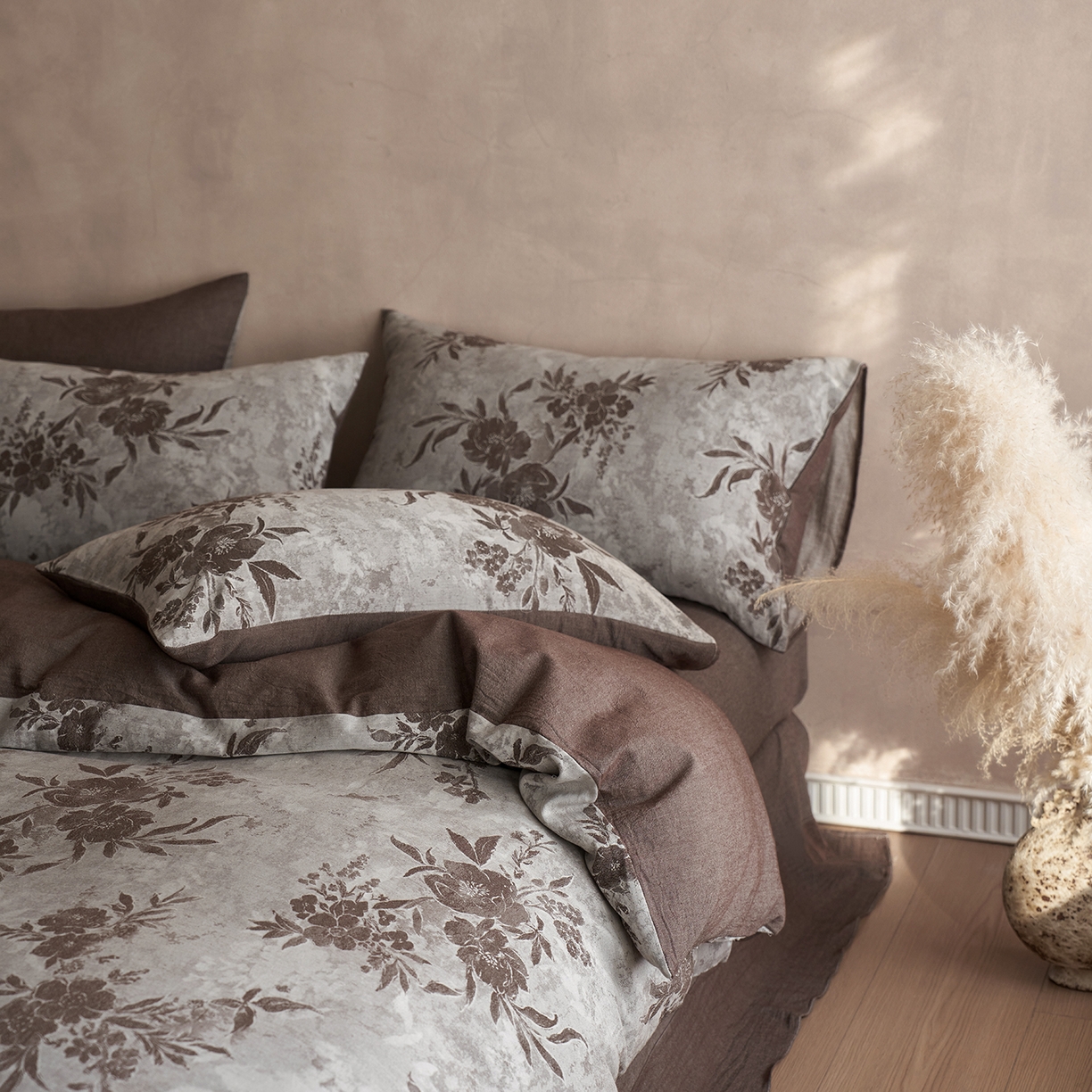 91家纺网 家纺一手货源 找家纺 梵克保罗 2025秋冬新款全棉水洗色织大提花四件套 日照繁花-罗汉果