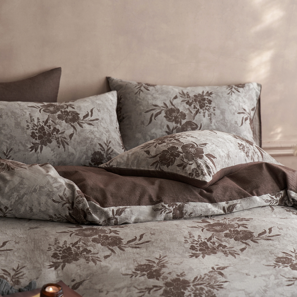 91家纺网 家纺一手货源 找家纺 梵克保罗 2025秋冬新款全棉水洗色织大提花四件套 日照繁花-罗汉果