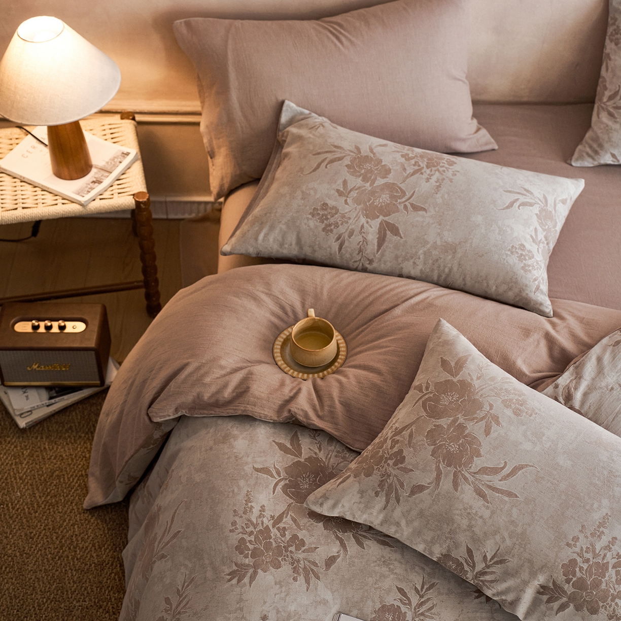 91家纺网 家纺一手货源 找家纺 梵克保罗 2025秋冬新款全棉水洗色织大提花四件套 日照繁花-桂圆