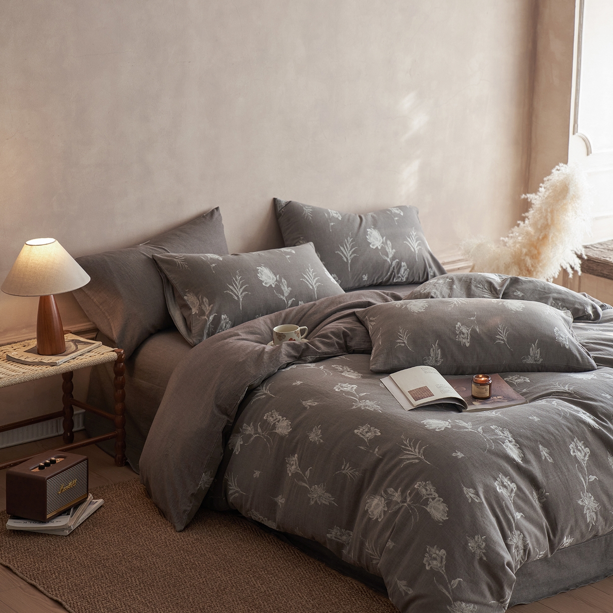 91家纺网 家纺一手货源 找家纺 梵克保罗 2025秋冬新款全棉水洗色织大提花四件套 薄雾玫瑰-灰咖