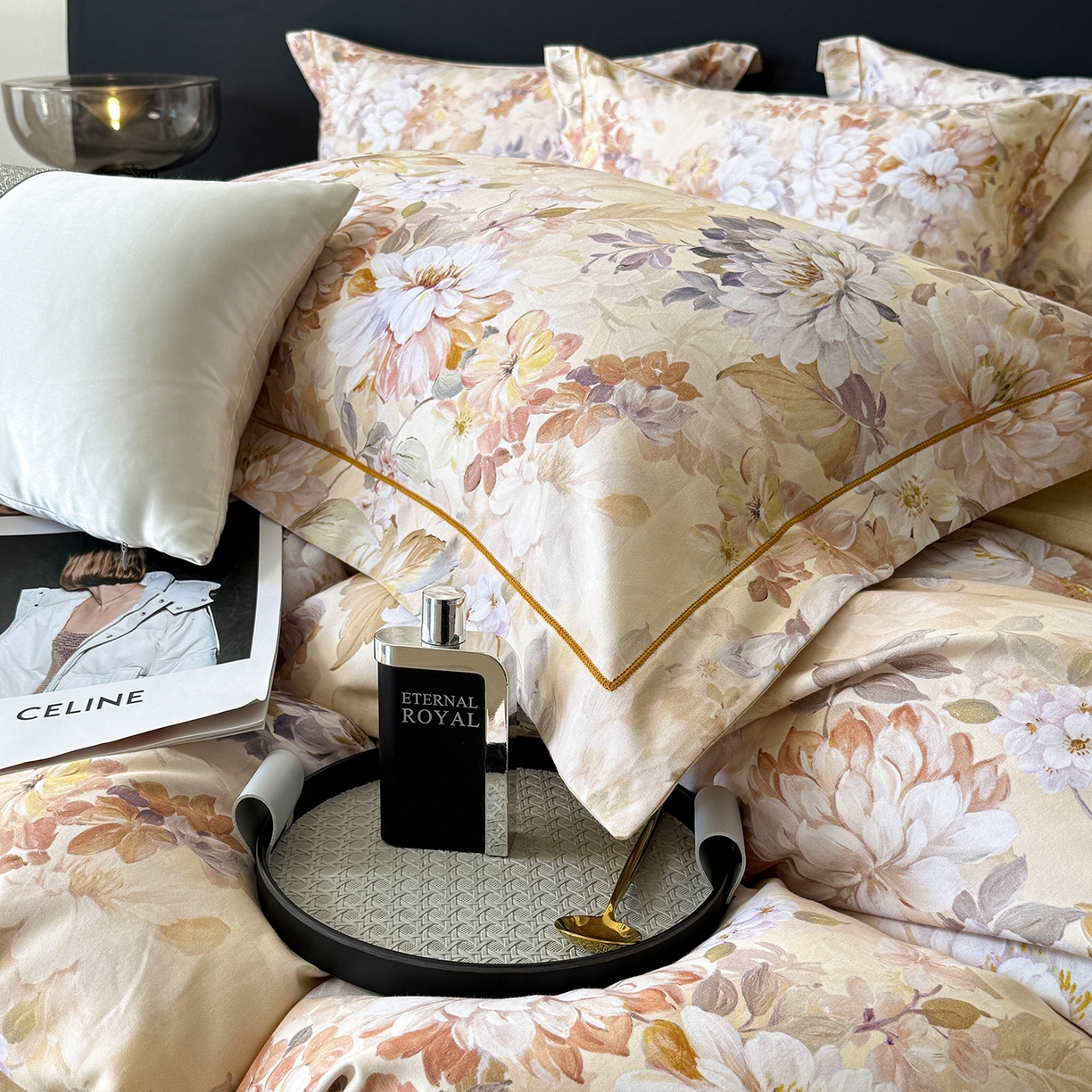 91家纺网 家纺一手货源 找家纺 梵克保罗 2025秋冬新款数码印花全棉磨毛单被套三件套四件套系列 曲艺芳华