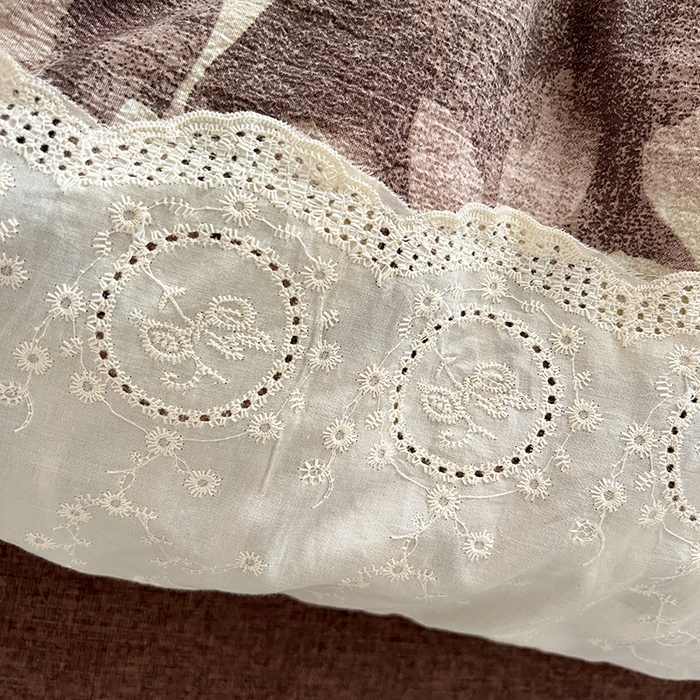 91家纺网 家纺一手货源 找家纺 梵克保罗 2025新款亚麻复古花边系列四件套 花影棕