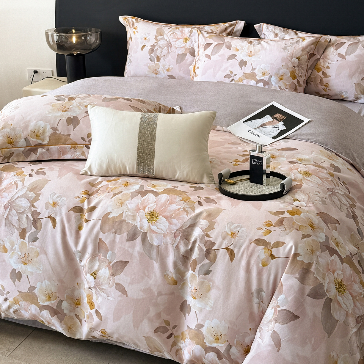 91家纺网 家纺一手货源 找家纺 梵克保罗 2025秋冬新款数码印花全棉磨毛单被套三件套四件套系列 凤穿牡丹