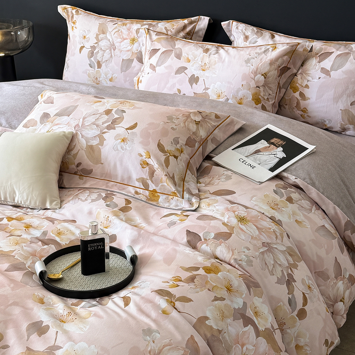 91家纺网 家纺一手货源 找家纺 梵克保罗 2025秋冬新款数码印花全棉磨毛单被套三件套四件套系列 凤穿牡丹