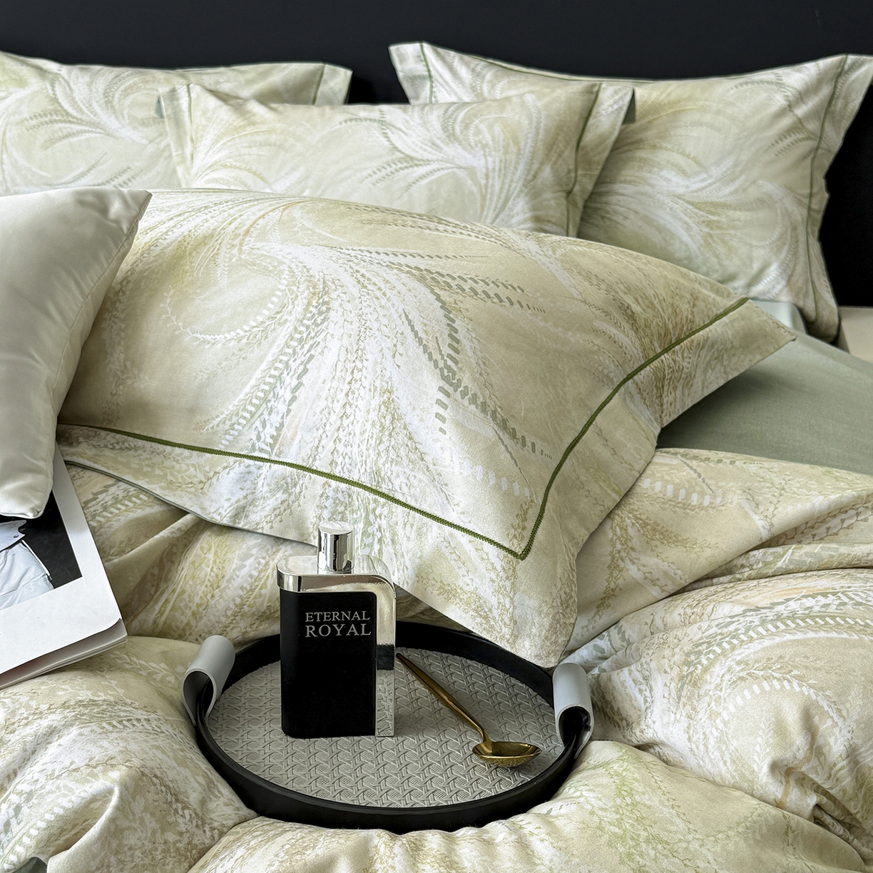 91家纺网 家纺一手货源 找家纺 梵克保罗 2025秋冬新款数码印花全棉磨毛单被套三件套四件套系列 麦穗-绿