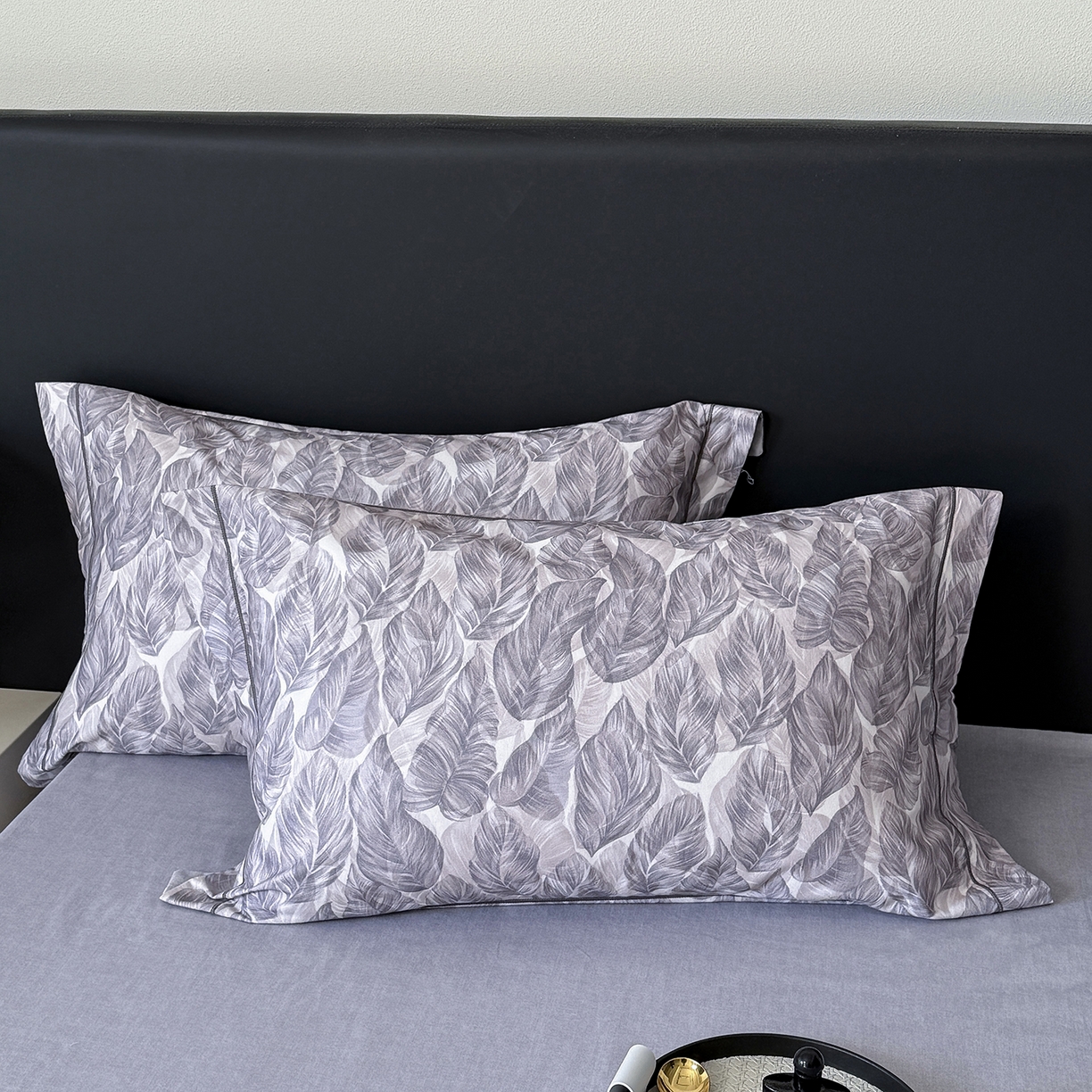 91家纺网 家纺一手货源 找家纺 梵克保罗 2025秋冬新款数码印花全棉磨毛单被套三件套四件套系列 如伊-灰