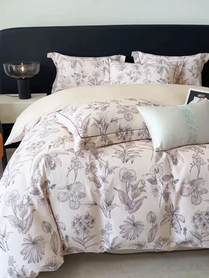 91家纺网 家纺一手货源 找家纺 梵克保罗 2025秋冬新款数码印花全棉磨毛单被套三件套四件套系列 叶舒