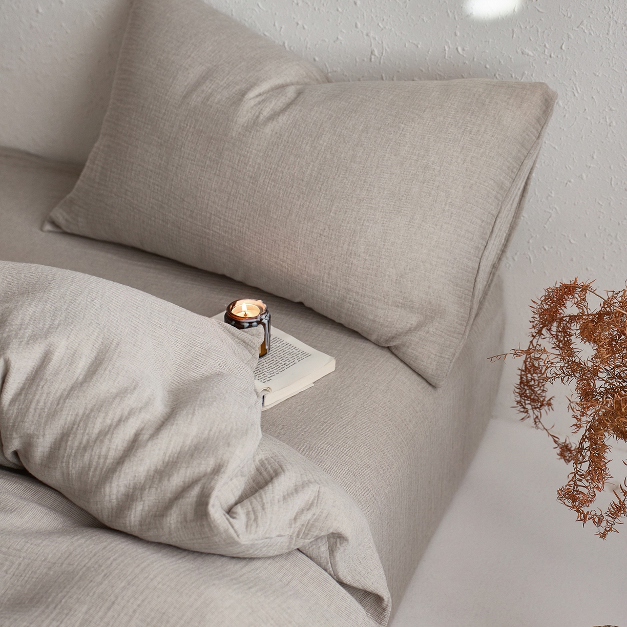 91家纺网 家纺一手货源 找家纺 梵克保罗 2025秋冬新品日系风素色全棉亚麻双层棉麻三件套四件套系列 时空灰