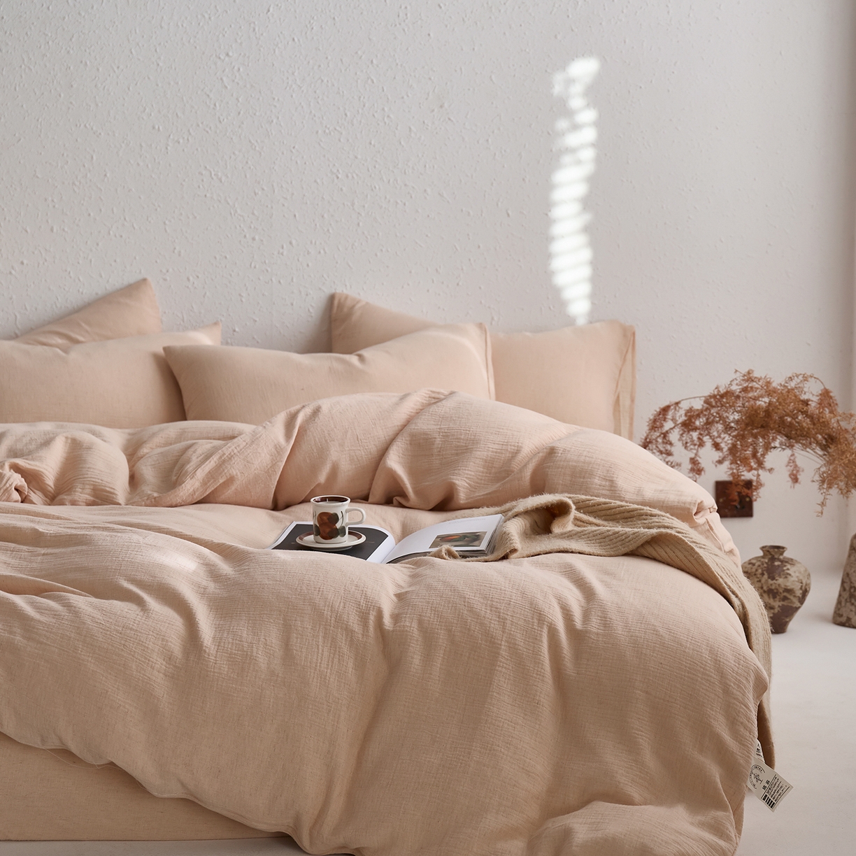 91家纺网 家纺一手货源 找家纺 梵克保罗 2025秋冬新品日系风素色全棉亚麻双层棉麻三件套四件套系列 藕荷粉