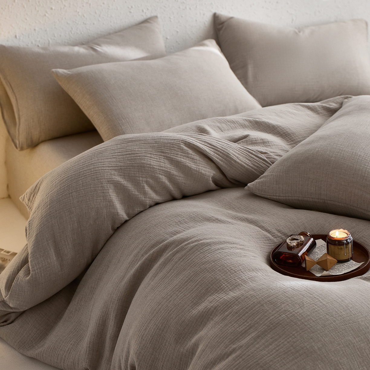 91家纺网 家纺一手货源 找家纺 梵克保罗 2025秋冬新品日系风素色全棉亚麻双层棉麻三件套四件套系列 时空灰