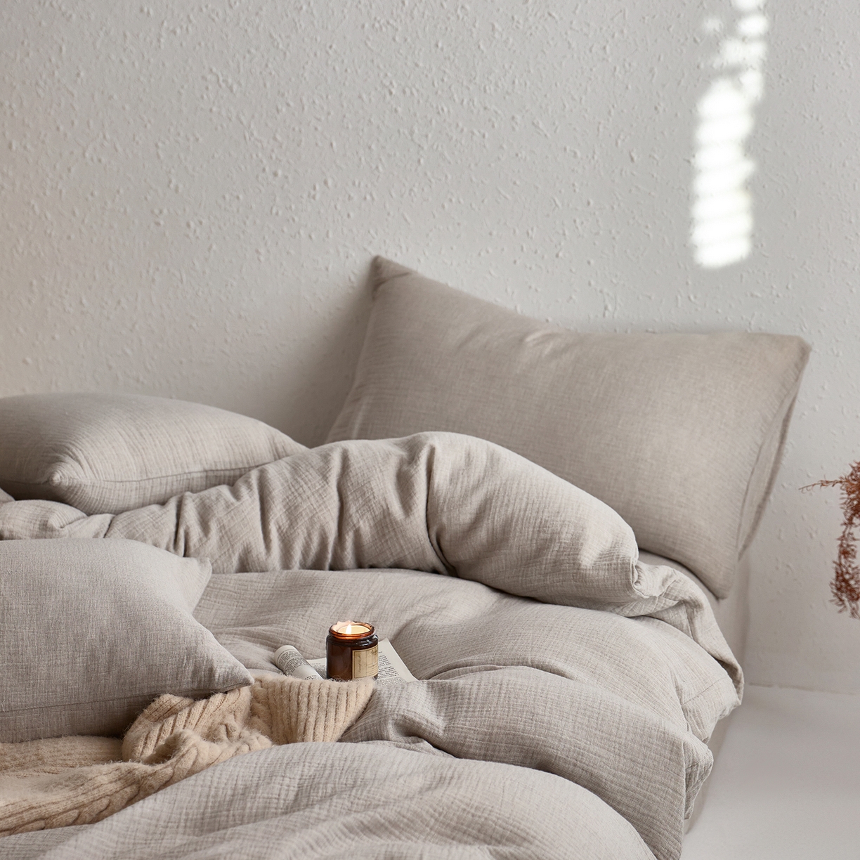 91家纺网 家纺一手货源 找家纺 梵克保罗 2025秋冬新品日系风素色全棉亚麻双层棉麻三件套四件套系列 时空灰