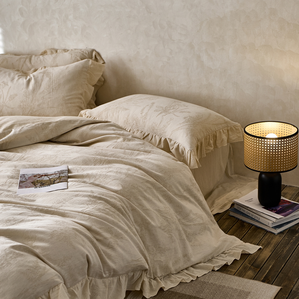 91家纺网 家纺一手货源 找家纺 （总）梵克保罗 2025秋冬新品全棉亚麻提花法式花边款棉麻四件套