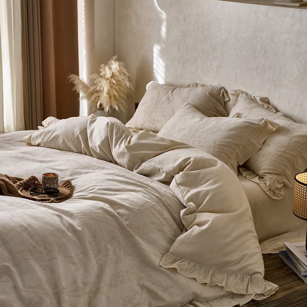 91家纺网 家纺一手货源 找家纺 （总）梵克保罗 2025秋冬新品全棉亚麻提花法式花边款棉麻四件套