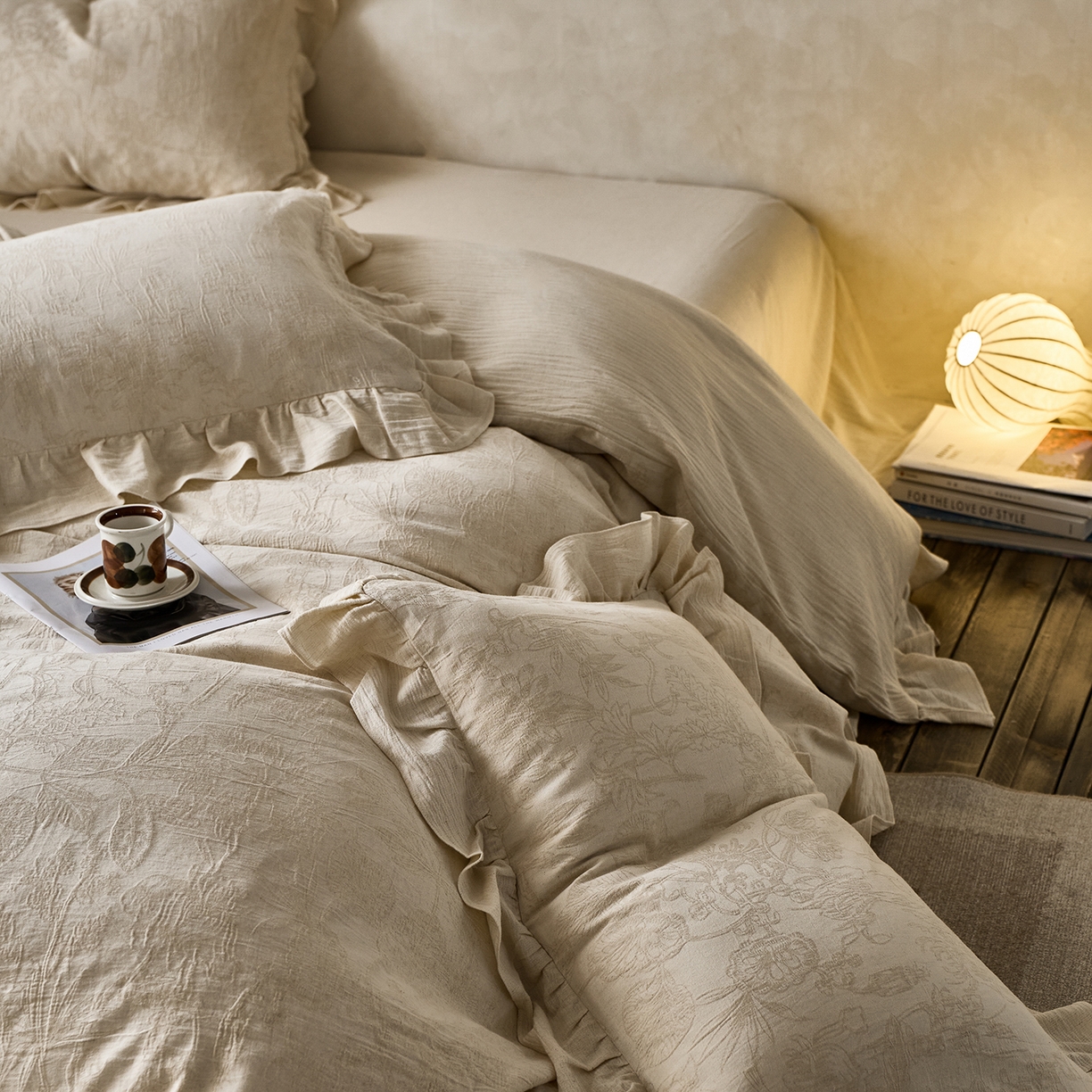 91家纺网 家纺一手货源 找家纺 梵克保罗 2025秋冬新品全棉亚麻提花法式花边款棉麻四件套 闵岭