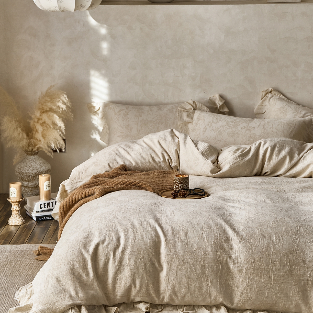 91家纺网 家纺一手货源 找家纺 梵克保罗 2025秋冬新品全棉亚麻提花法式花边款棉麻四件套 闵岭