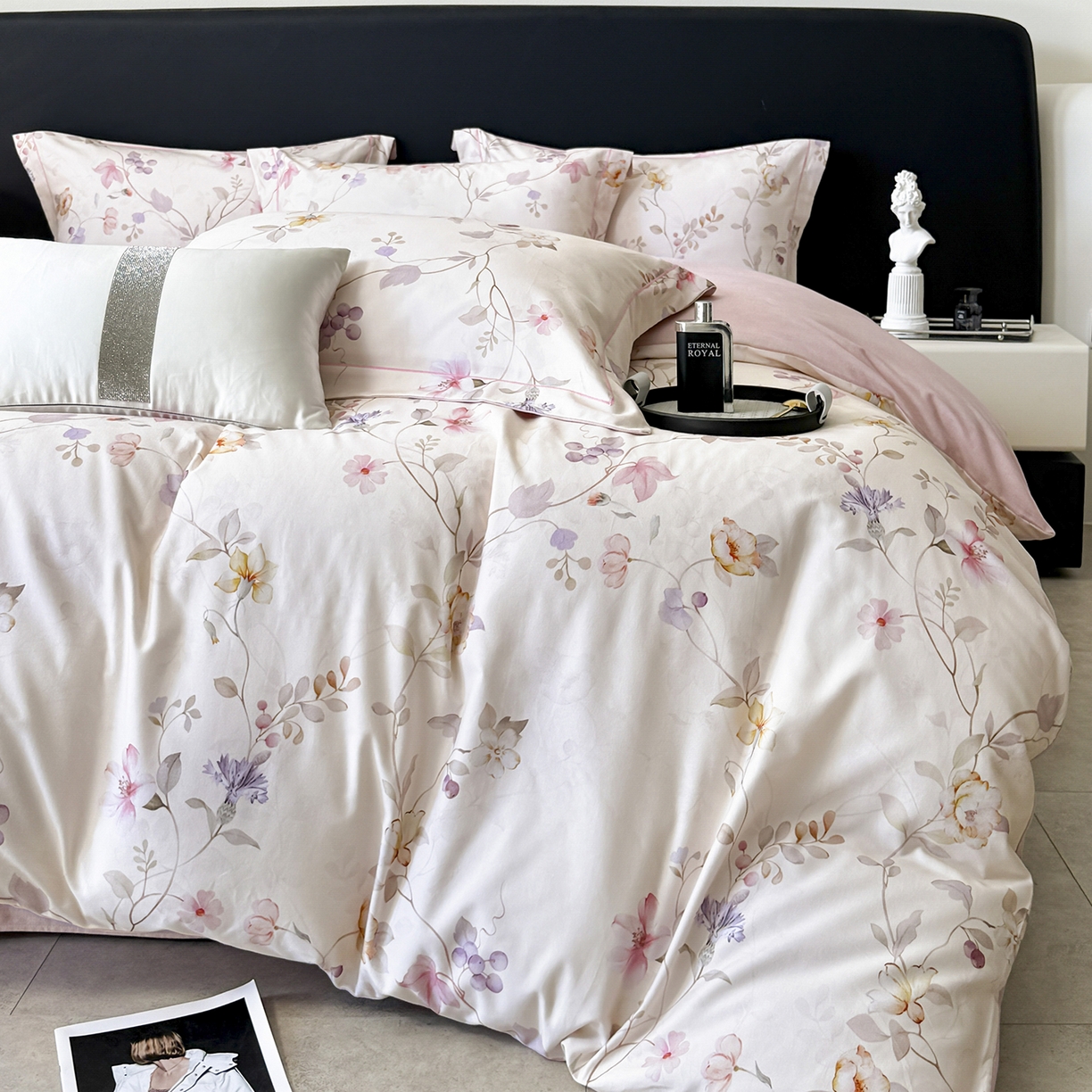 91家纺网 家纺一手货源 找家纺 梵克保罗 2025秋冬新款数码印花全棉磨毛单被套三件套四件套系列 美兮浅香-粉