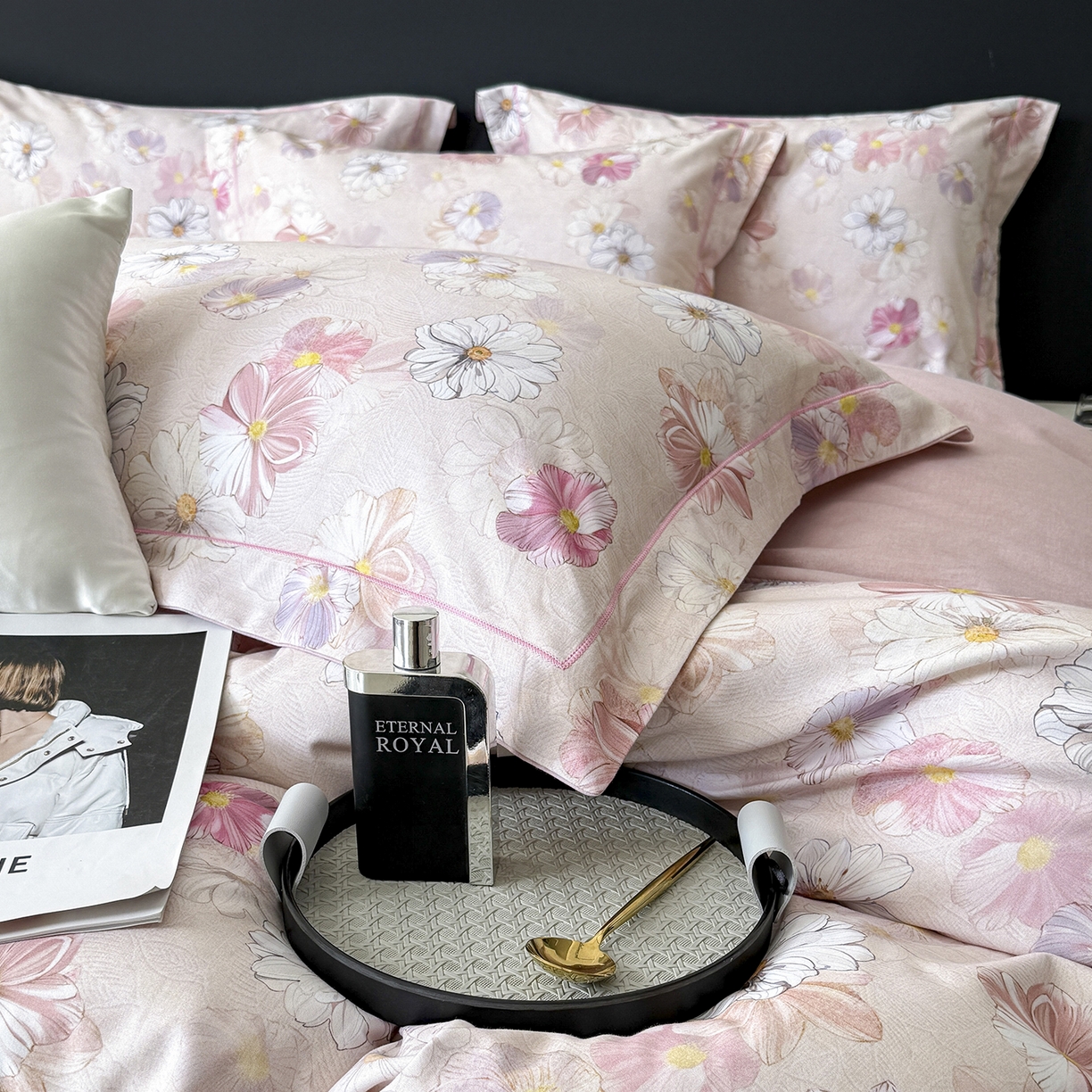 91家纺网 家纺一手货源 找家纺 梵克保罗 2025秋冬新款数码印花全棉磨毛单被套三件套四件套系列 双花飘香