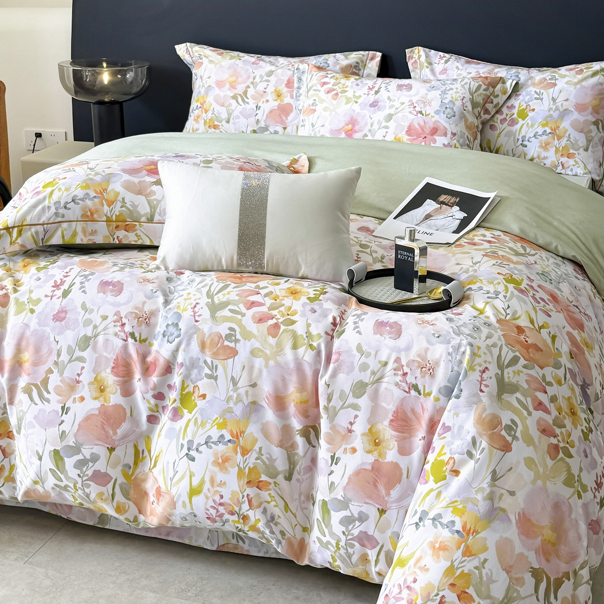 91家纺网 家纺一手货源 找家纺 梵克保罗 2025秋冬新款数码印花全棉磨毛单被套三件套四件套系列 春日油彩-米