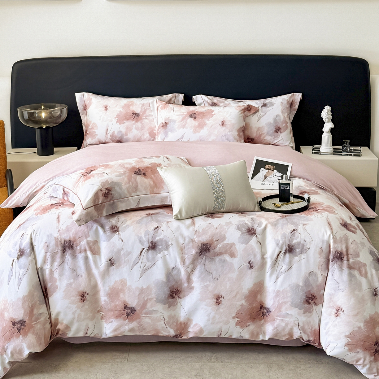 91家纺网 家纺一手货源 找家纺 梵克保罗 2025秋冬新款数码印花全棉磨毛单被套三件套四件套系列 梦萦-红