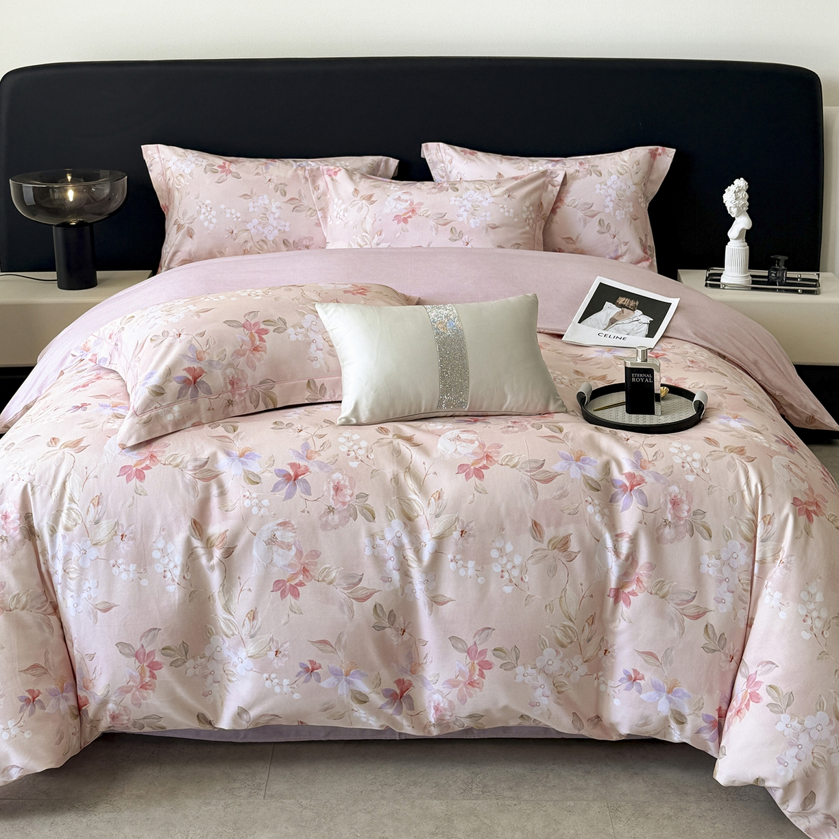 91家纺网 家纺一手货源 找家纺 梵克保罗 2025秋冬新款数码印花全棉磨毛单被套三件套四件套系列 科莫花园-粉