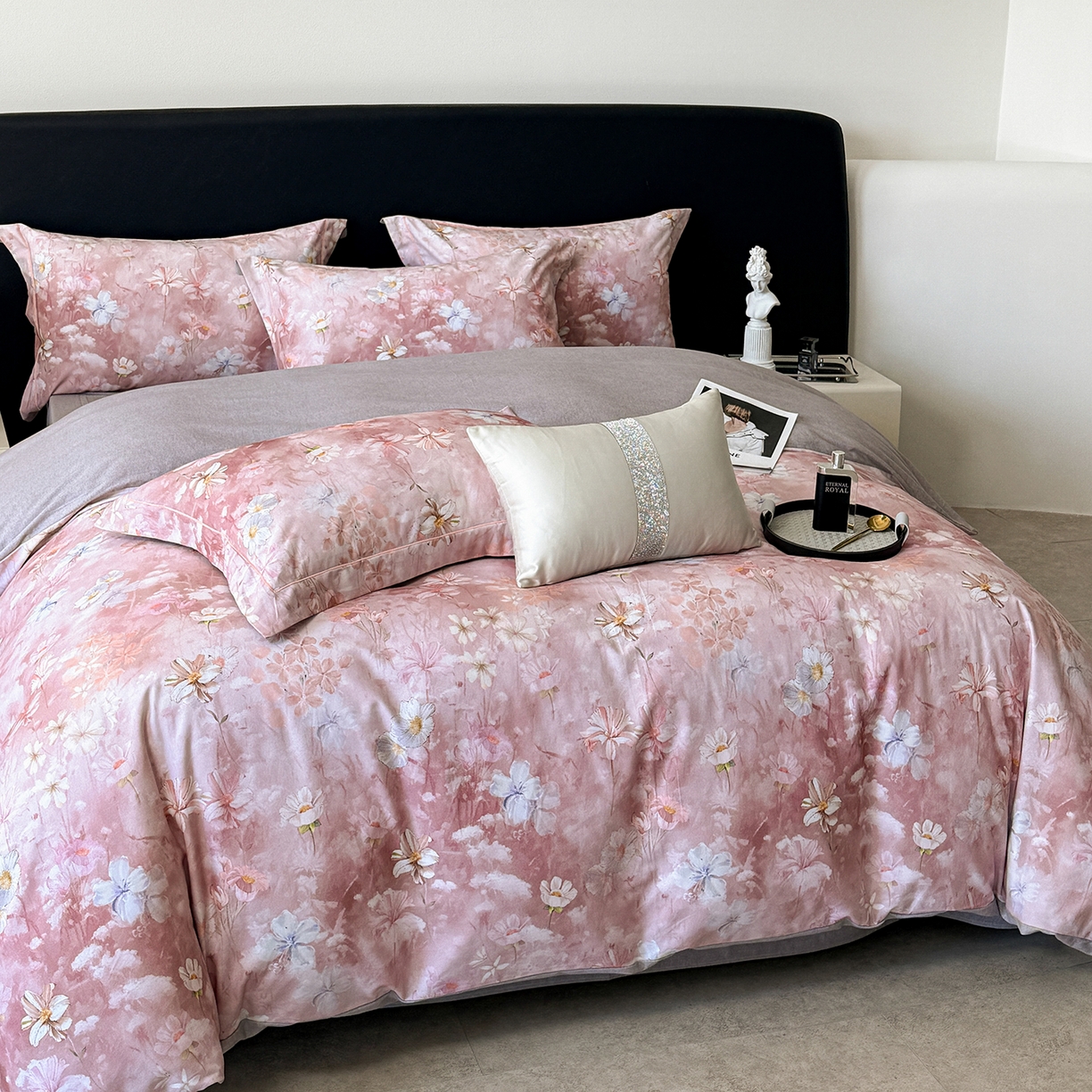 91家纺网 家纺一手货源 找家纺 梵克保罗 2025秋冬新款数码印花全棉磨毛单被套三件套四件套系列 莉丽丝-粉