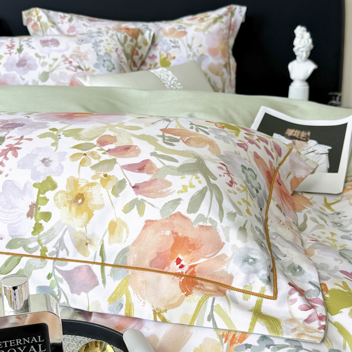 91家纺网 家纺一手货源 找家纺 梵克保罗 2025秋冬新款数码印花全棉磨毛单被套三件套四件套系列 春日油彩-米