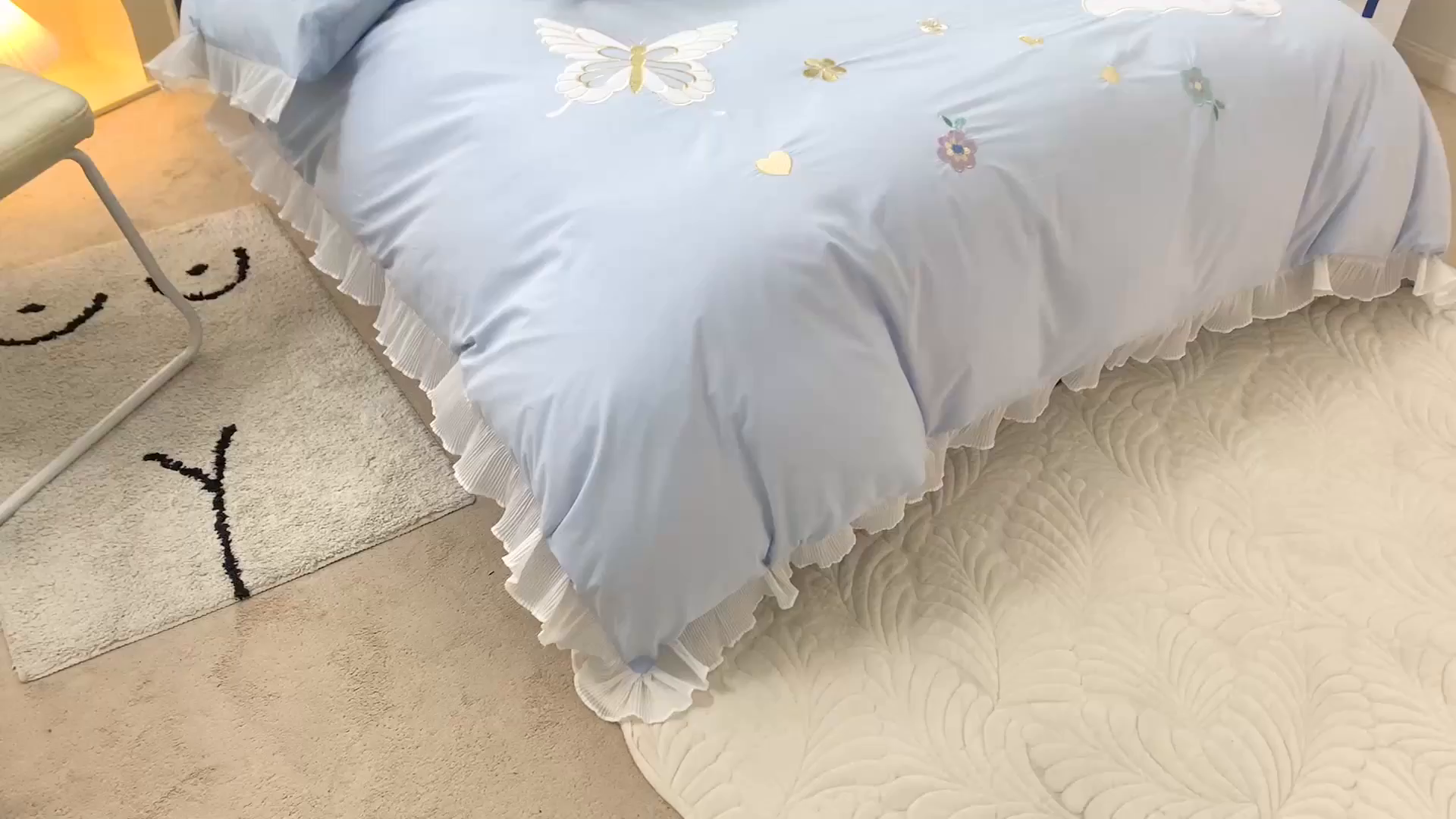 91家纺网 家纺一手货源 找家纺 梵克保罗 2025新款母婴级全棉水洗棉绣花四件套-蝴蝶夫人系列（棚拍图） 蝴蝶夫人-兰