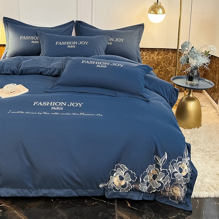 91家纺网 家纺一手货源 找家纺 梵克保罗 2025秋冬新款直播热卖长绒棉刺绣花边四件套-繁星系列 繁星-钻石蓝