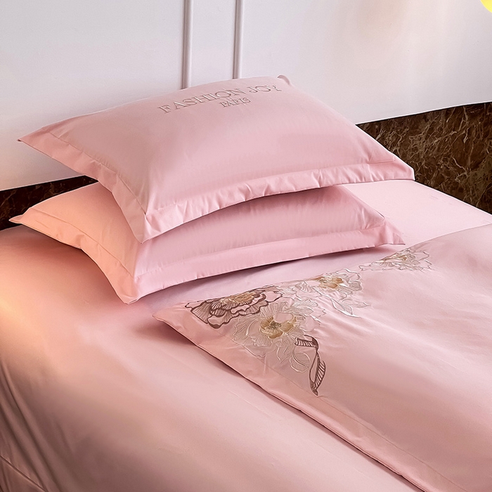 91家纺网 家纺一手货源 找家纺 梵克保罗 2025秋冬新款直播热卖长绒棉刺绣花边四件套-繁星系列 繁星-玫瑰粉