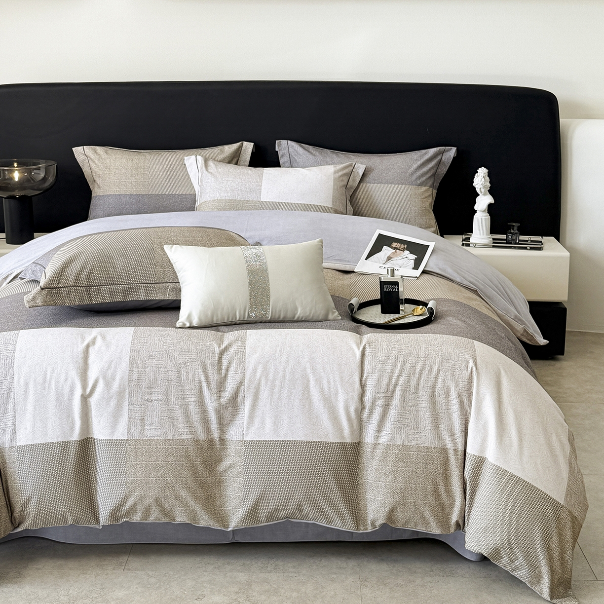 91家纺网 家纺一手货源 找家纺 梵克保罗 2025秋冬新款数码印花全棉磨毛单被套三件套四件套系列 杰弗里-黄灰