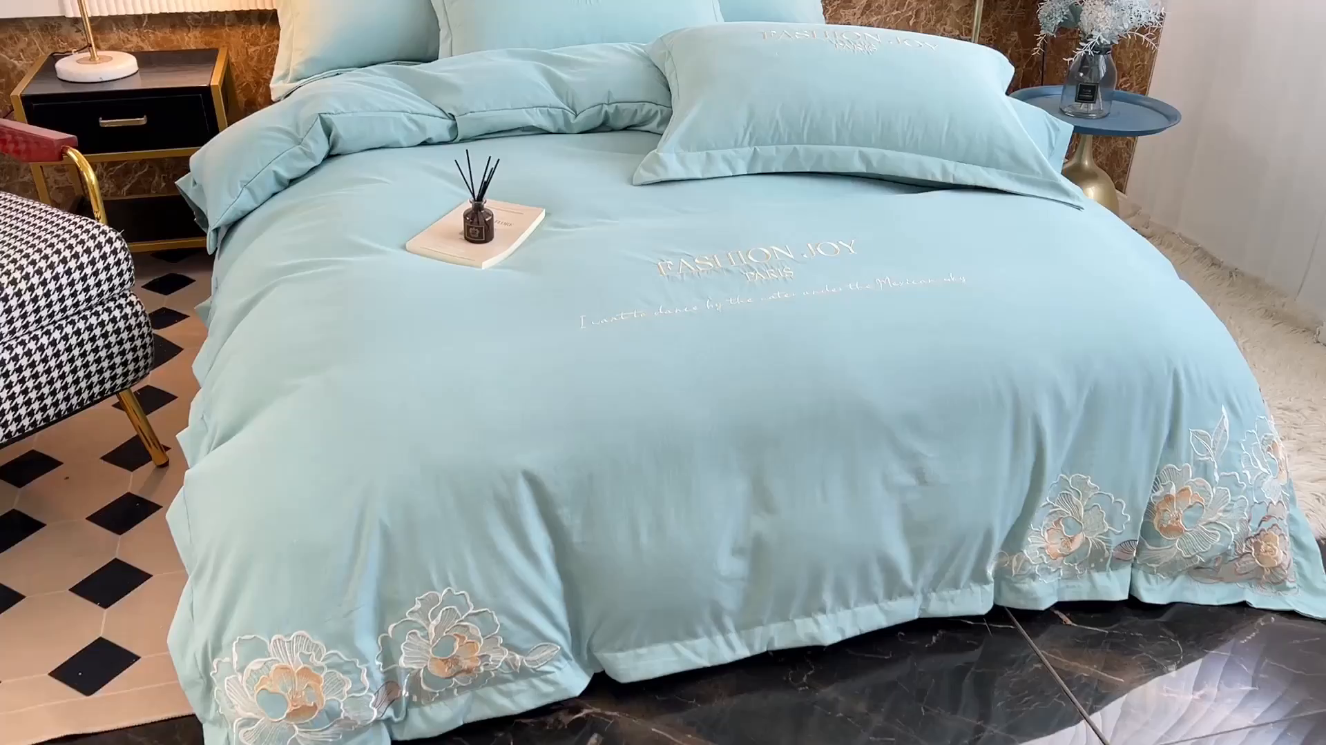 91家纺网 家纺一手货源 找家纺 梵克保罗 2025秋冬新款直播热卖长绒棉刺绣花边四件套-繁星系列 繁星-梵星绿