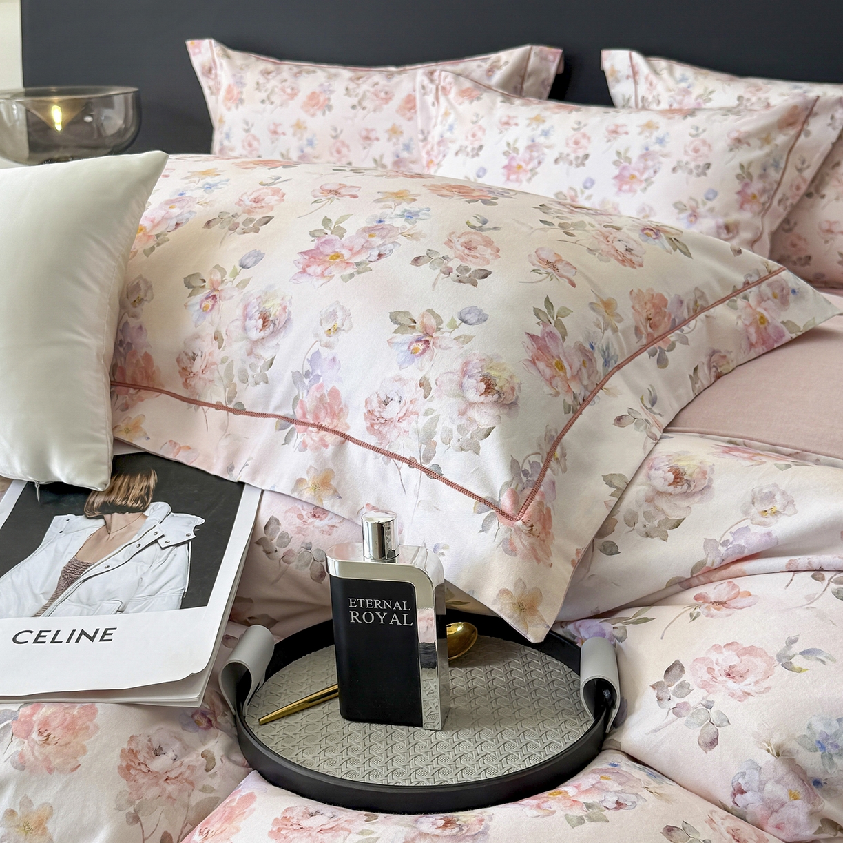 91家纺网 家纺一手货源 找家纺 梵克保罗 2025秋冬新款数码印花全棉磨毛单被套三件套四件套系列 花屿间-粉